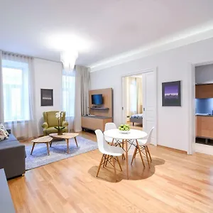city-centre-chic-apartment-ljubljana-1-4.hotels-in-ljubljana.com/